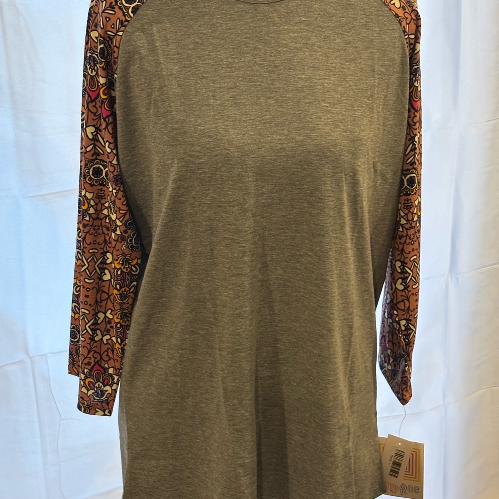LuLaRoe Gray Randy with Multicolor Sleeves